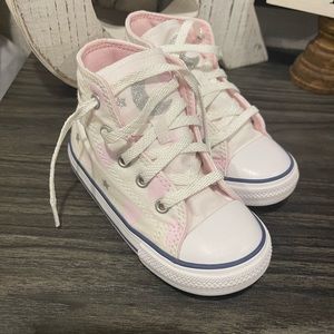 Toddler girl converse (SOLD)